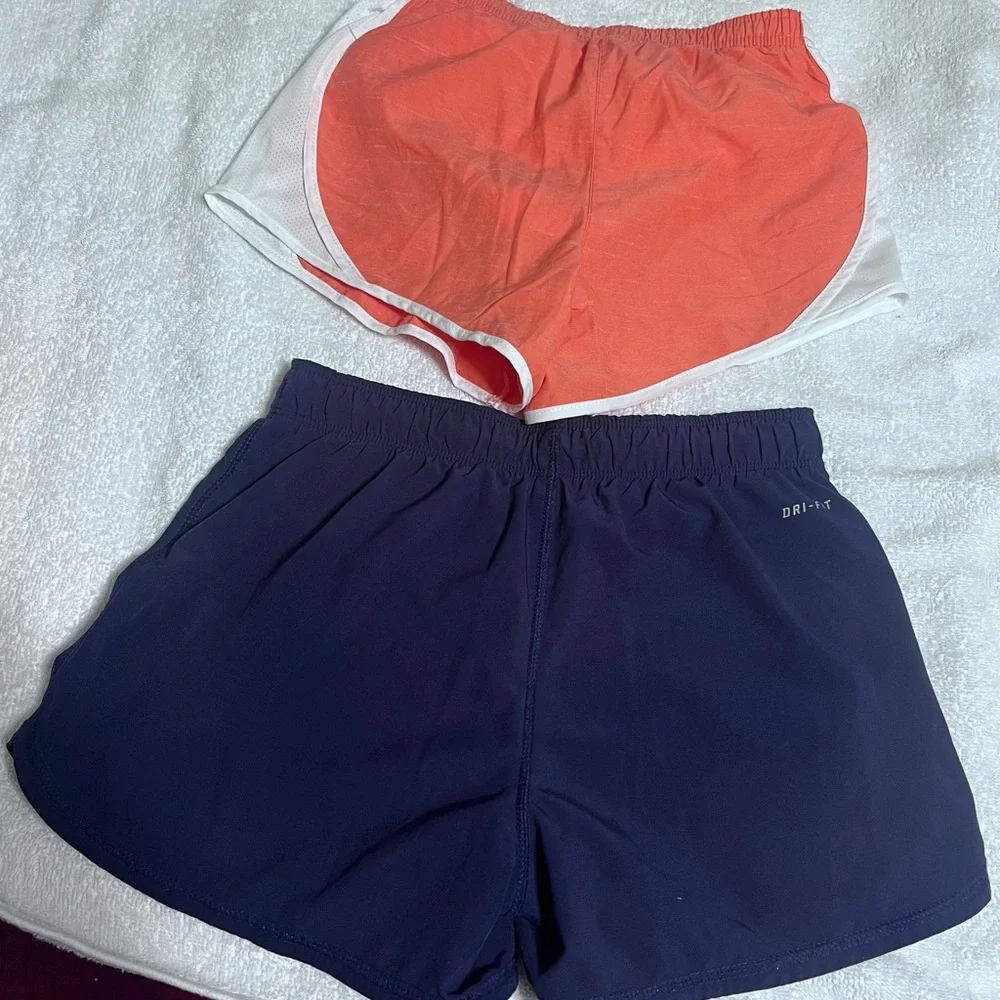 Girls Nike Athletic Shorts Orange & purple Lightweight Performance Size 10/M
